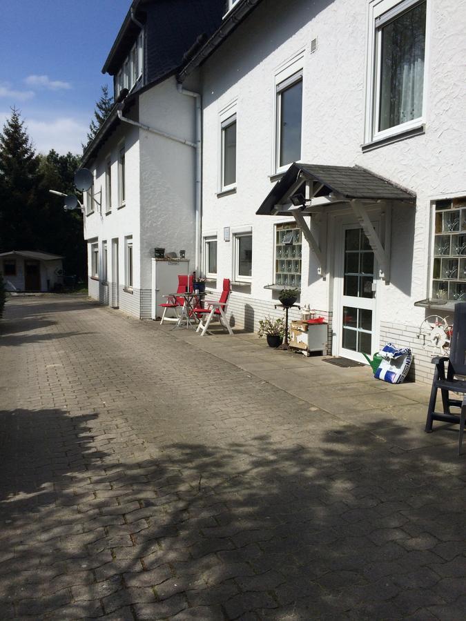 וילינגן Pension Haus Am Hirschsprung מראה חיצוני תמונה